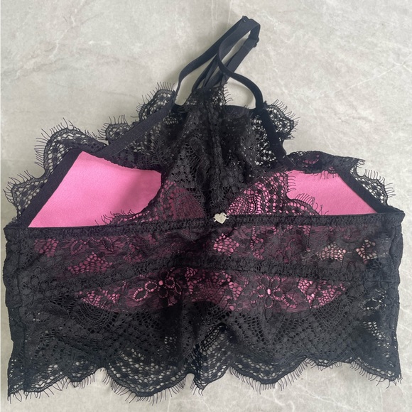 Victoria’s Secret PINK Lace High neck Bralette - Picture 3 of 4